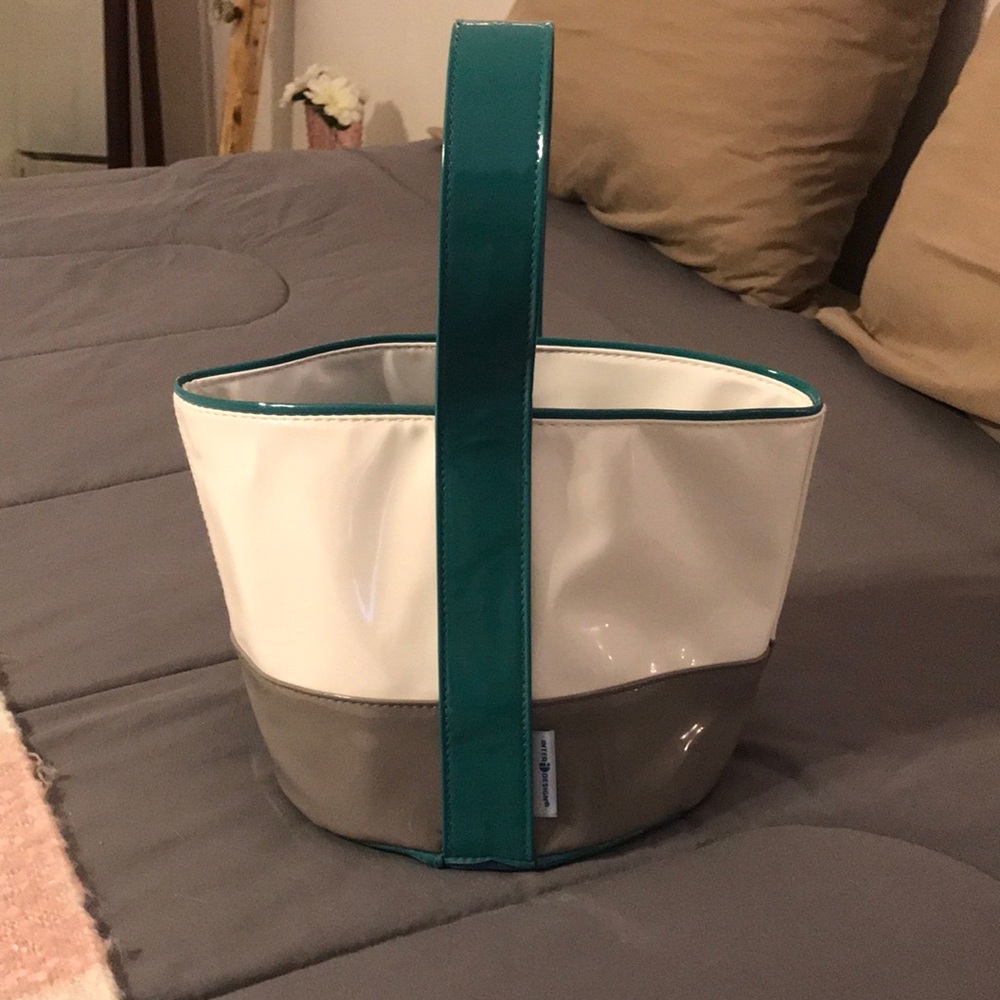 Shower caddy